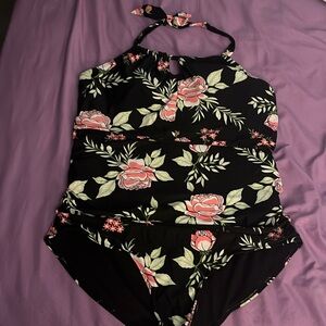 Women’s swimsuit XXL